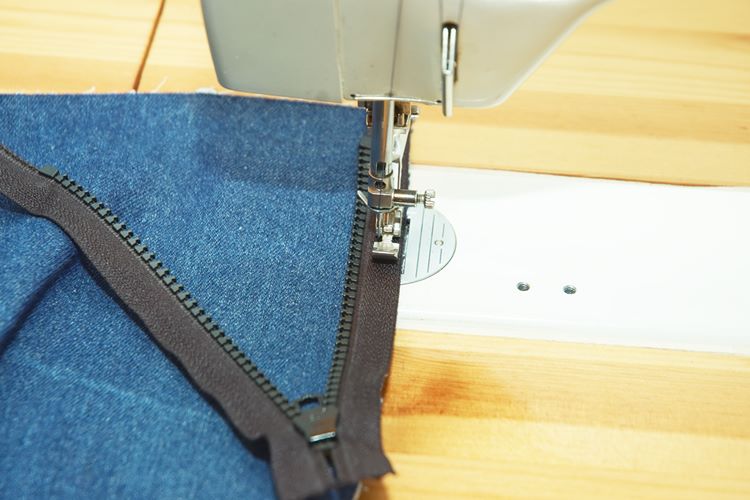 Zipper fly tutorial, sew on zipper